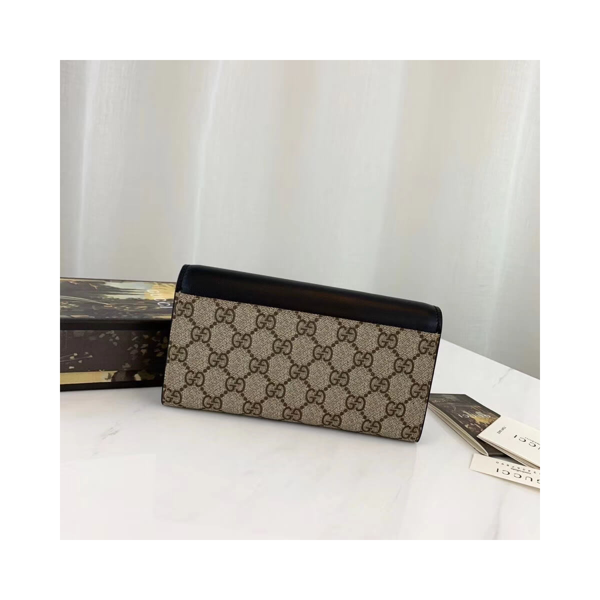 Gucci GG Supreme Continental Wallet 410100