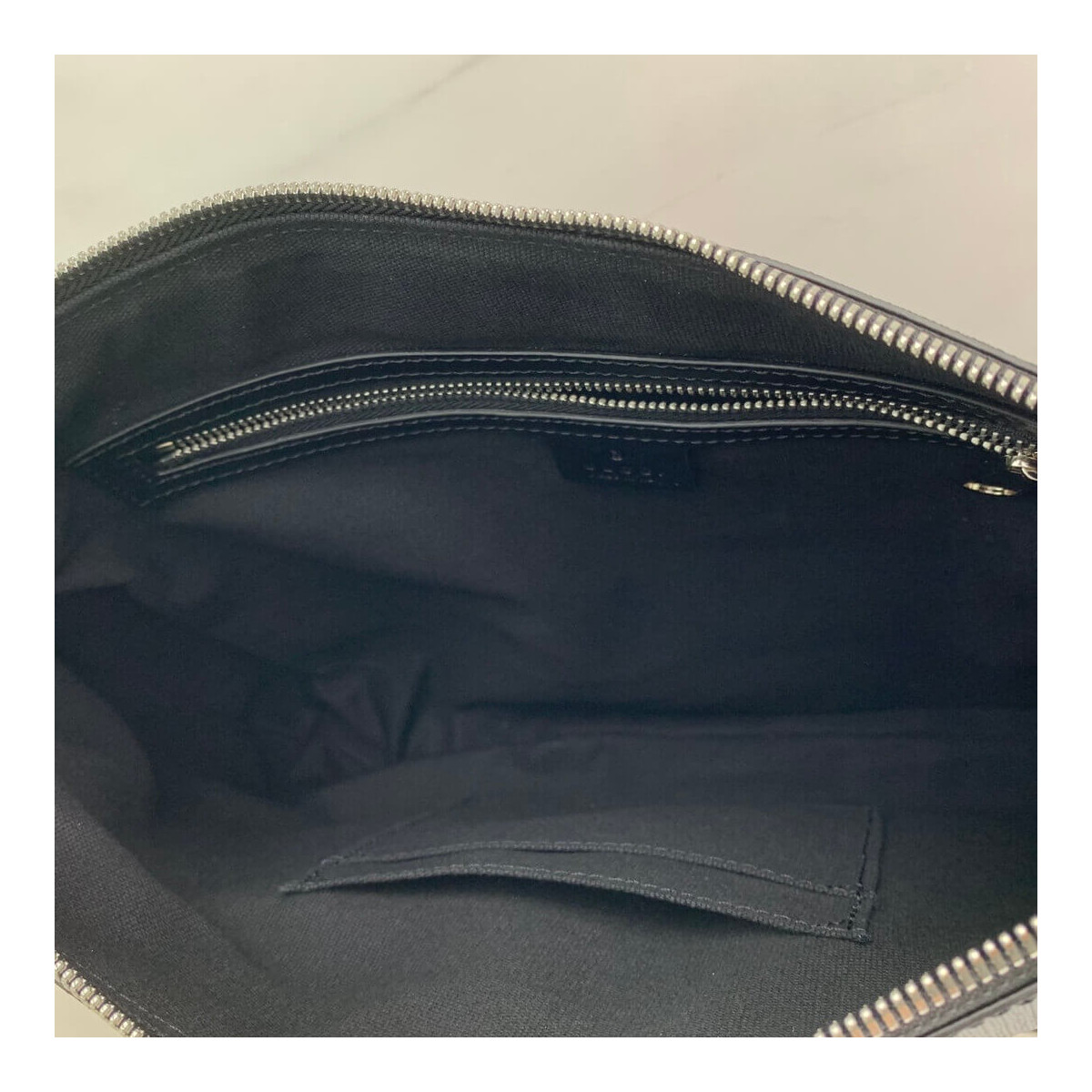 Gucci GG Black Messenger 474139