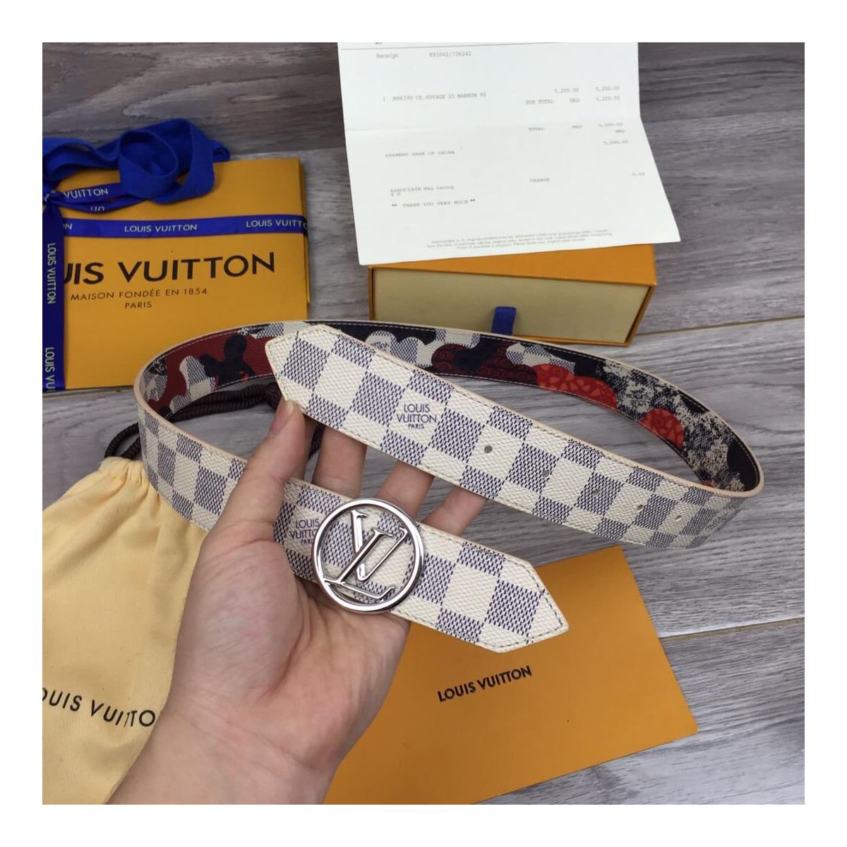 Louis Vuitton Circle 35mm Reversible Belt M0142U