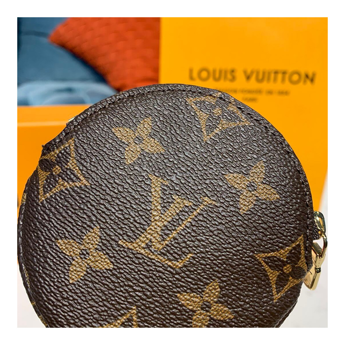 Louis Vuitton Shanghai Round Coin Purse M61926