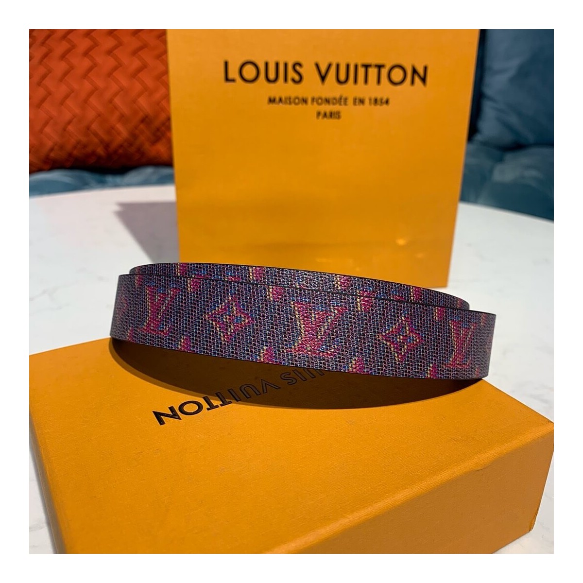 Louis Vuitton Dauphine 25mm Reversible Belt MP139U