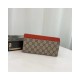 Gucci GG Supreme Continental Wallet 410100