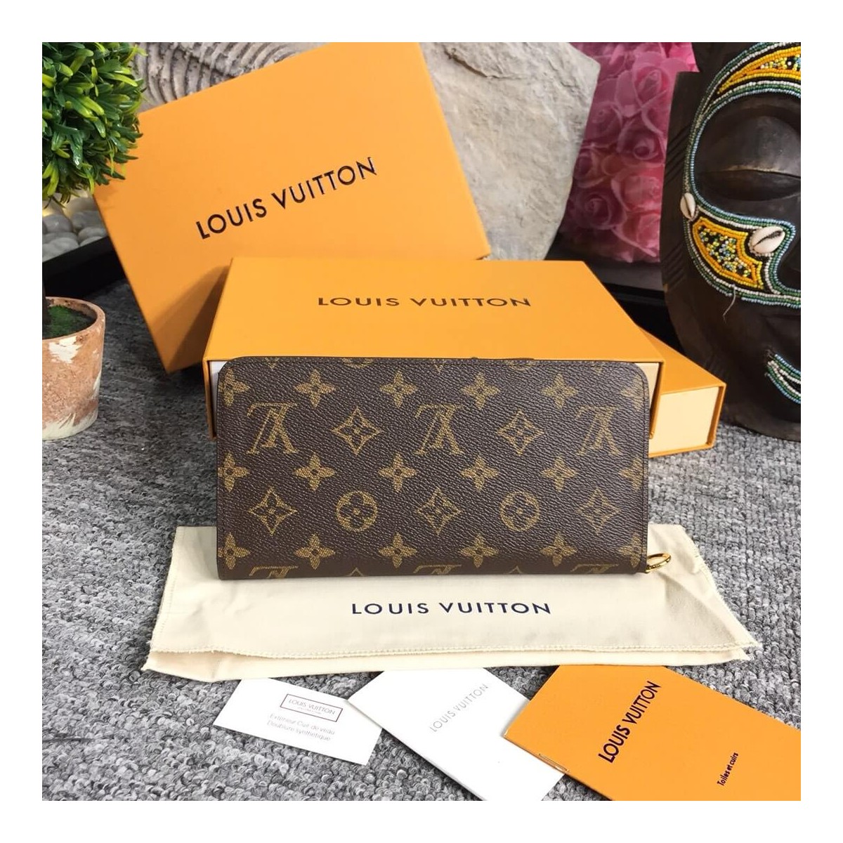 Louis Vuitton Monogram Cavas Insolite Wallet M66565