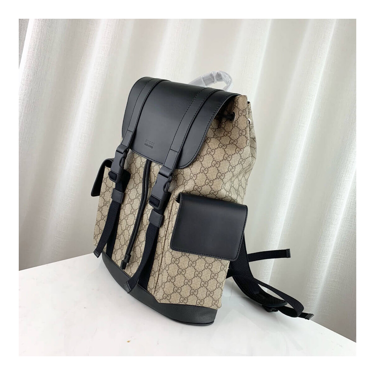 Gucci Soft GG Supreme Backpack 450958