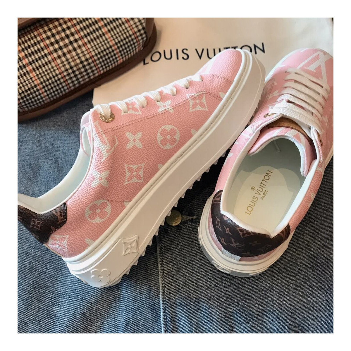 Louis Vuitton Stellar Sneaker 1A5U0X Pink