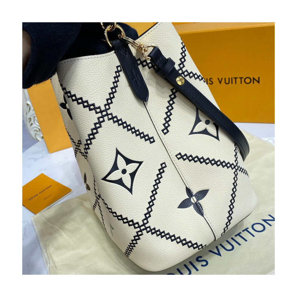 Louis Vuitton Neonoe MM M46023 Creme Beige/Black