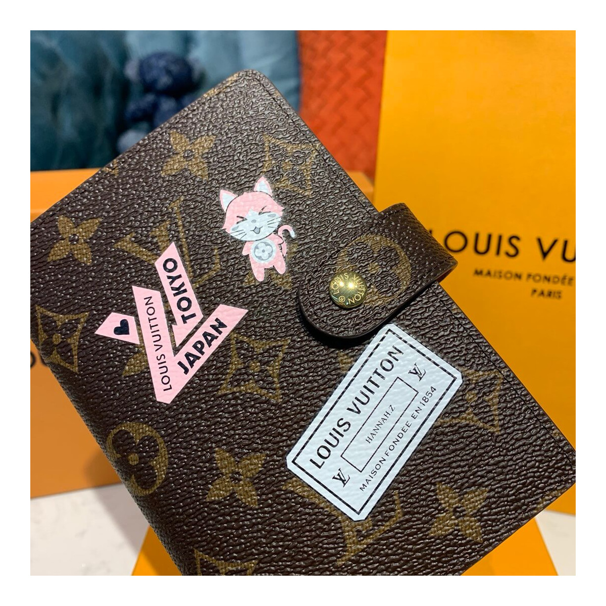 Louis Vuitton Limited Edition Tokyo Small Ring Agenda Cover R20005