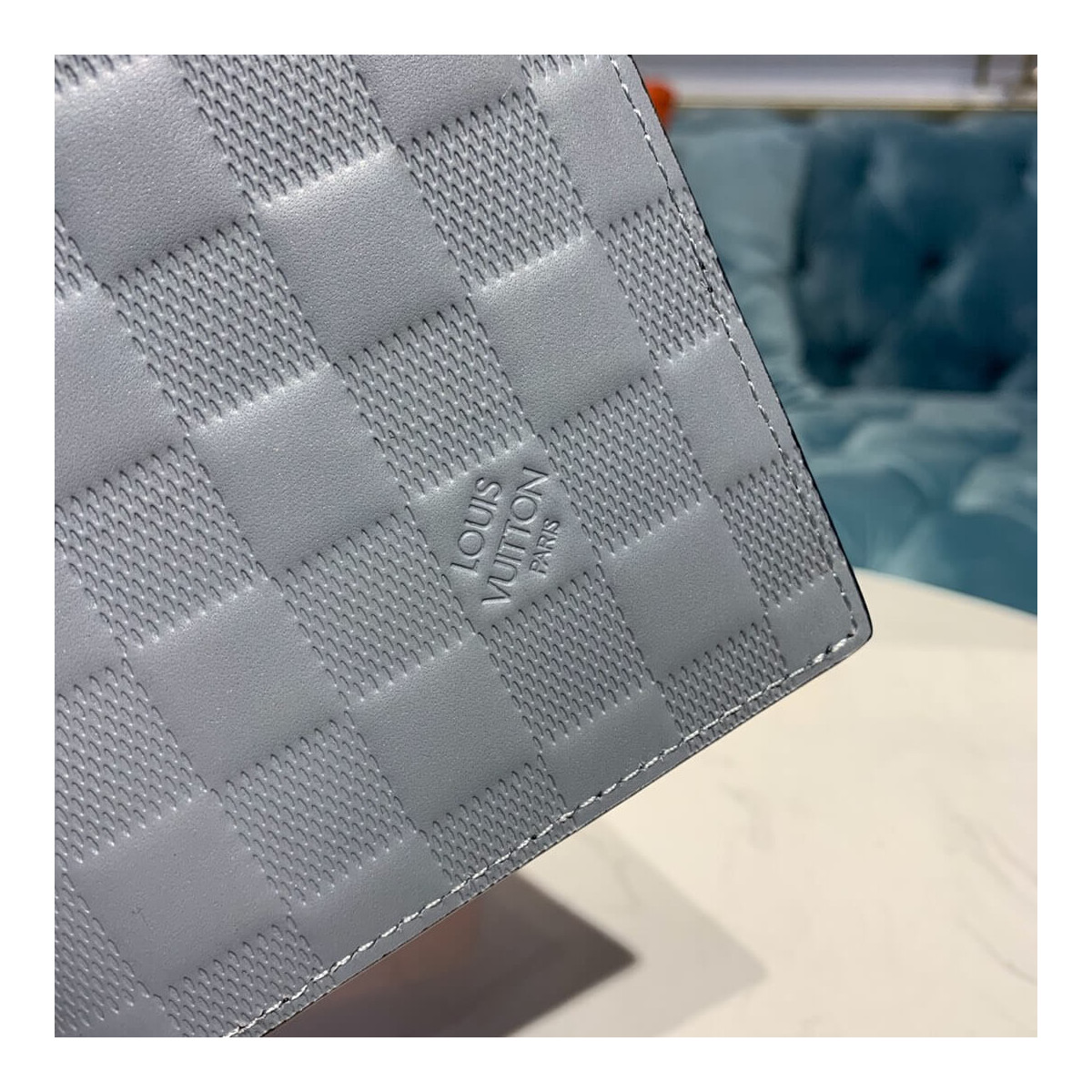 Louis Vuitton Damier Infini Passport Cover N60181