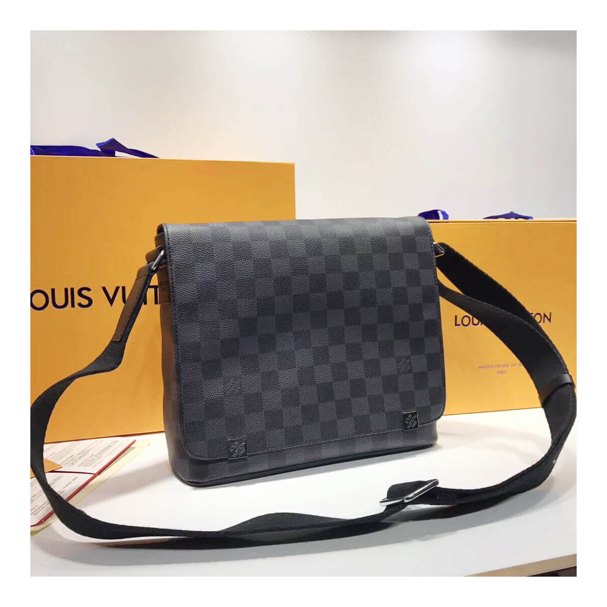 Louis Vuitton Damier Graphite Canvas District PM N41028