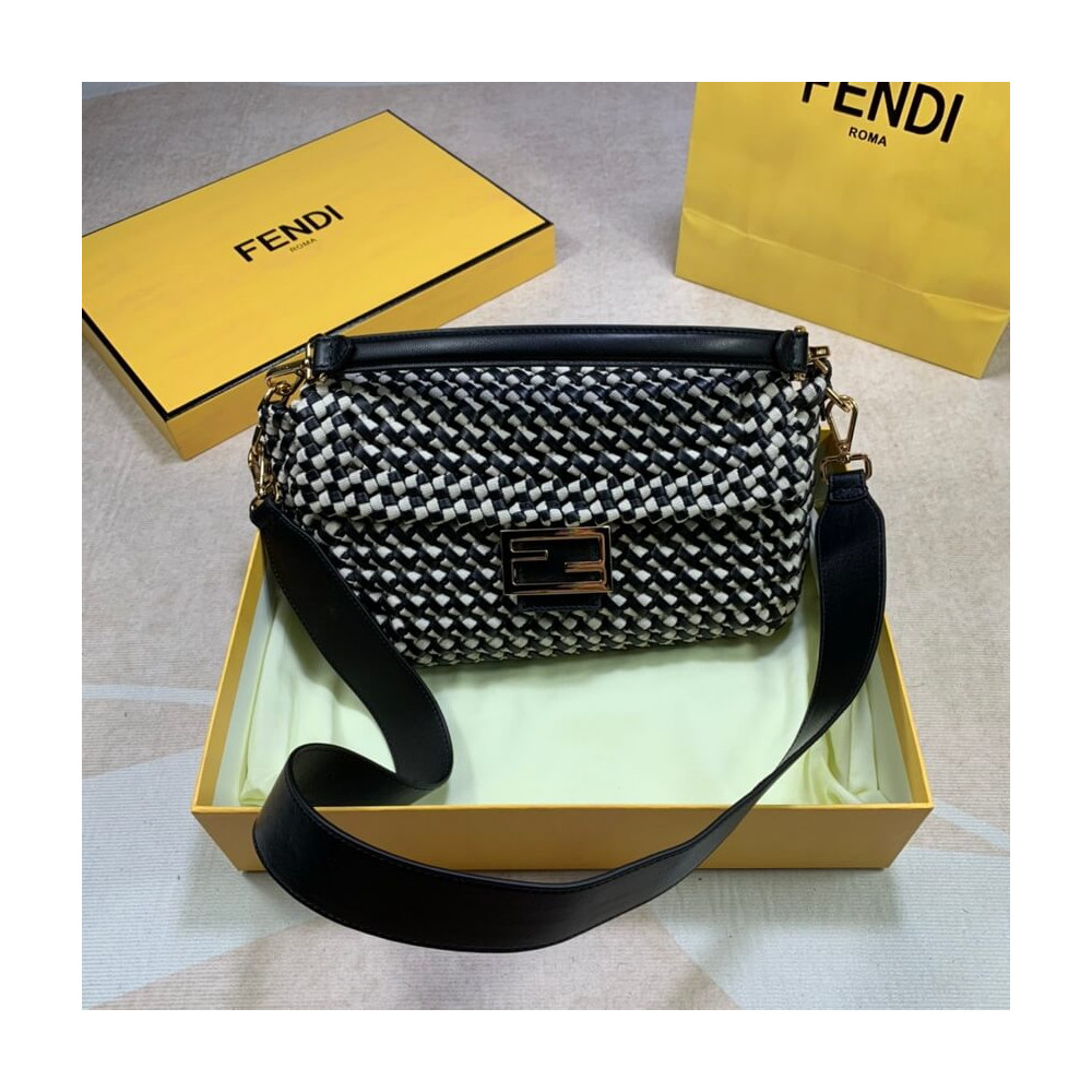 Fendi Baguette in Black Leather and White Fabric 2032