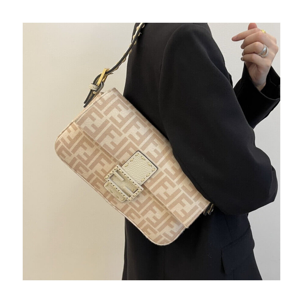 Fendi Baguette 1997 Beige FF Wool Bag 8BR792