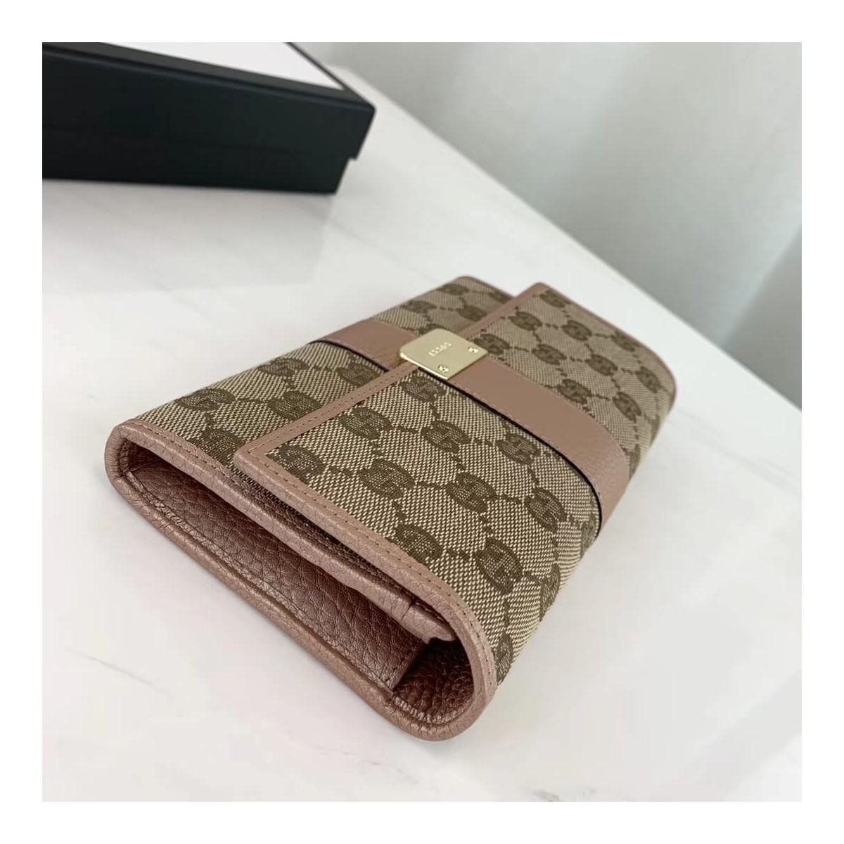 Gucci GG Continental Wallet 233028