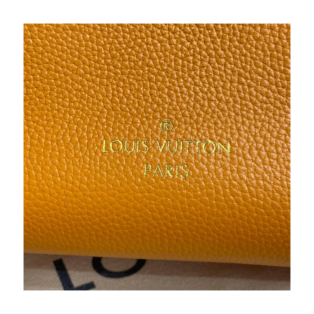 Louis Vuitton On My Side PM M57730 Orange