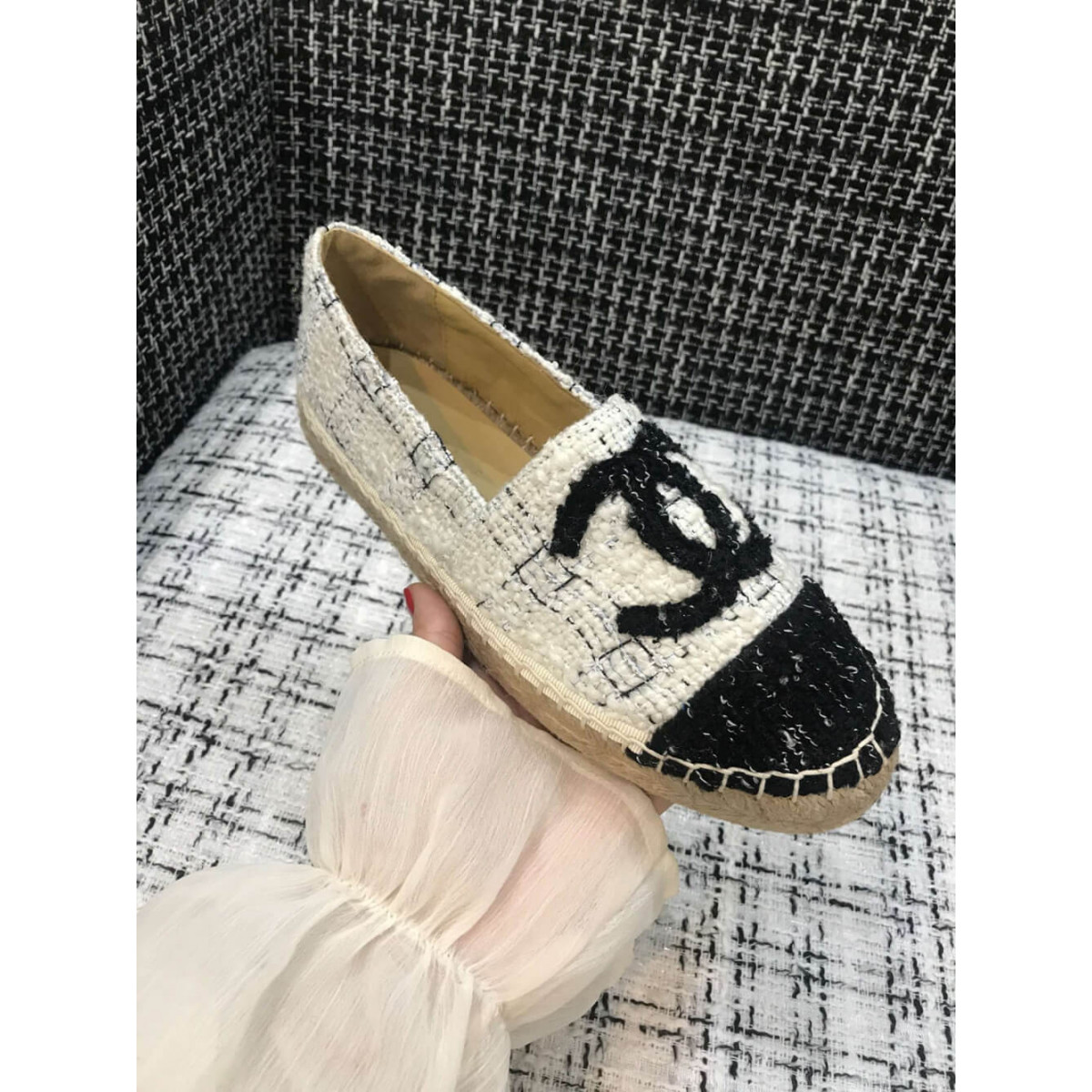 Chanel Tweed Espadrilles G29762 White/Black