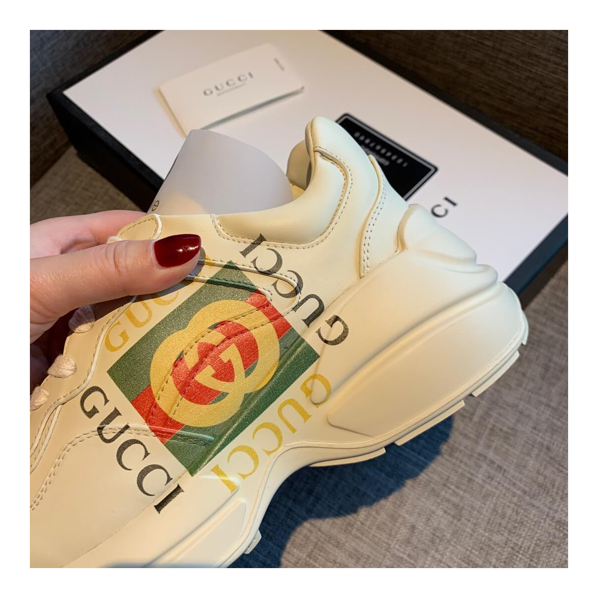 Gucci Rhyton Gucci Logo Leather Sneaker 500878