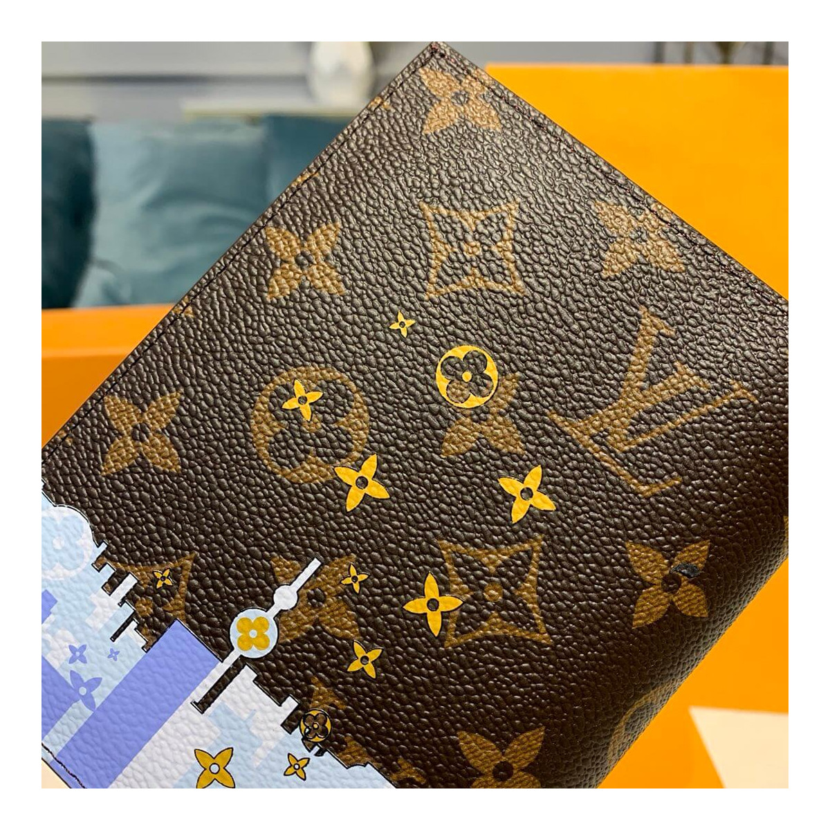 Louis Vuitton Shanghai Passport Cover M64411