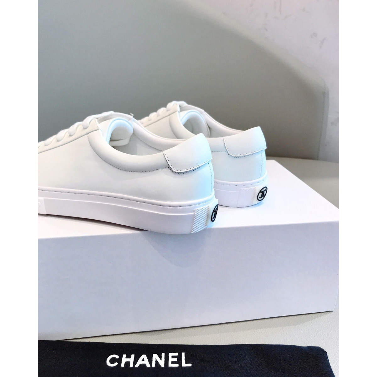 Chanel 2020ss Vintage Sneakers Embroidered White Logo