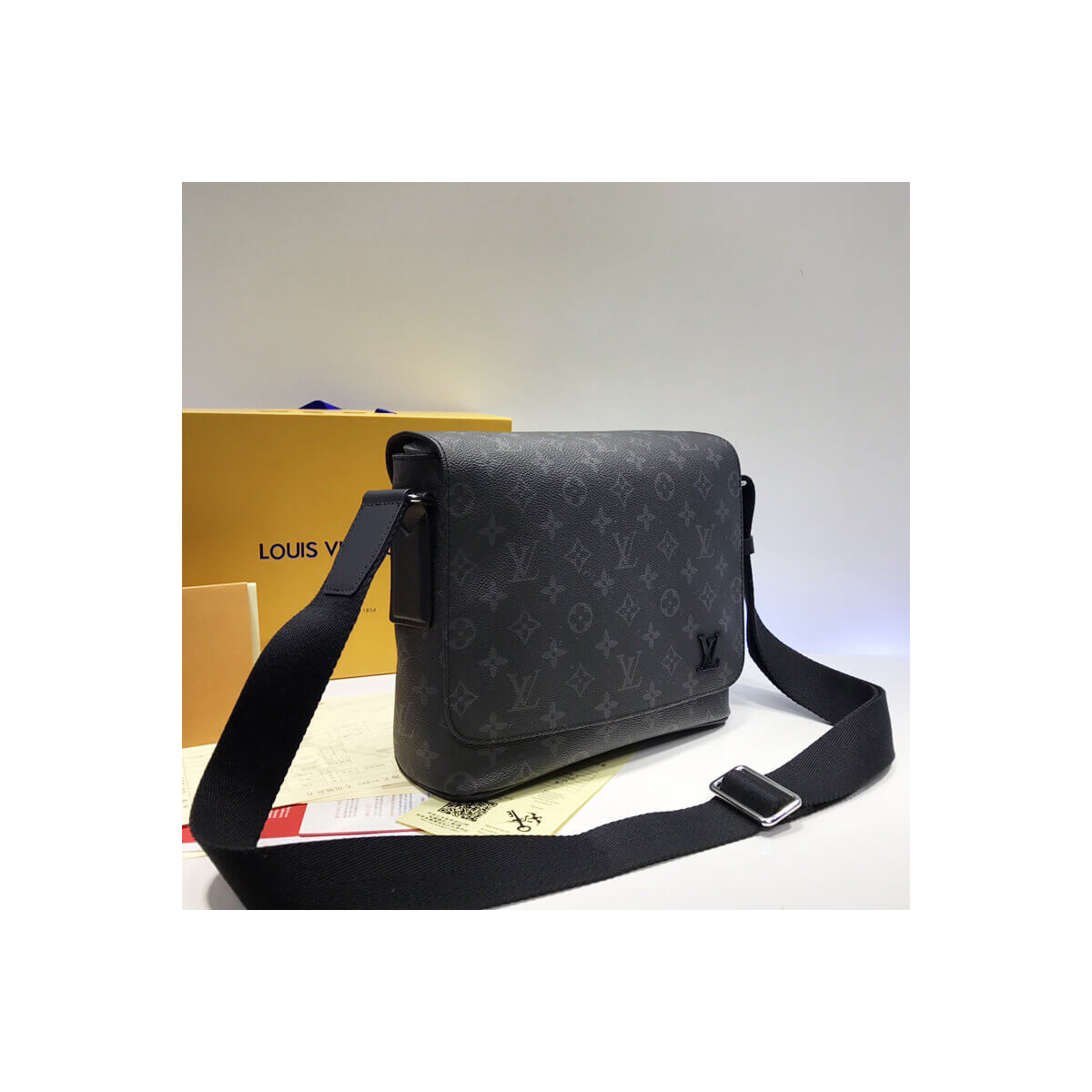 Louis Vuitton Monogramme Eclipse Canvas District PM M44000