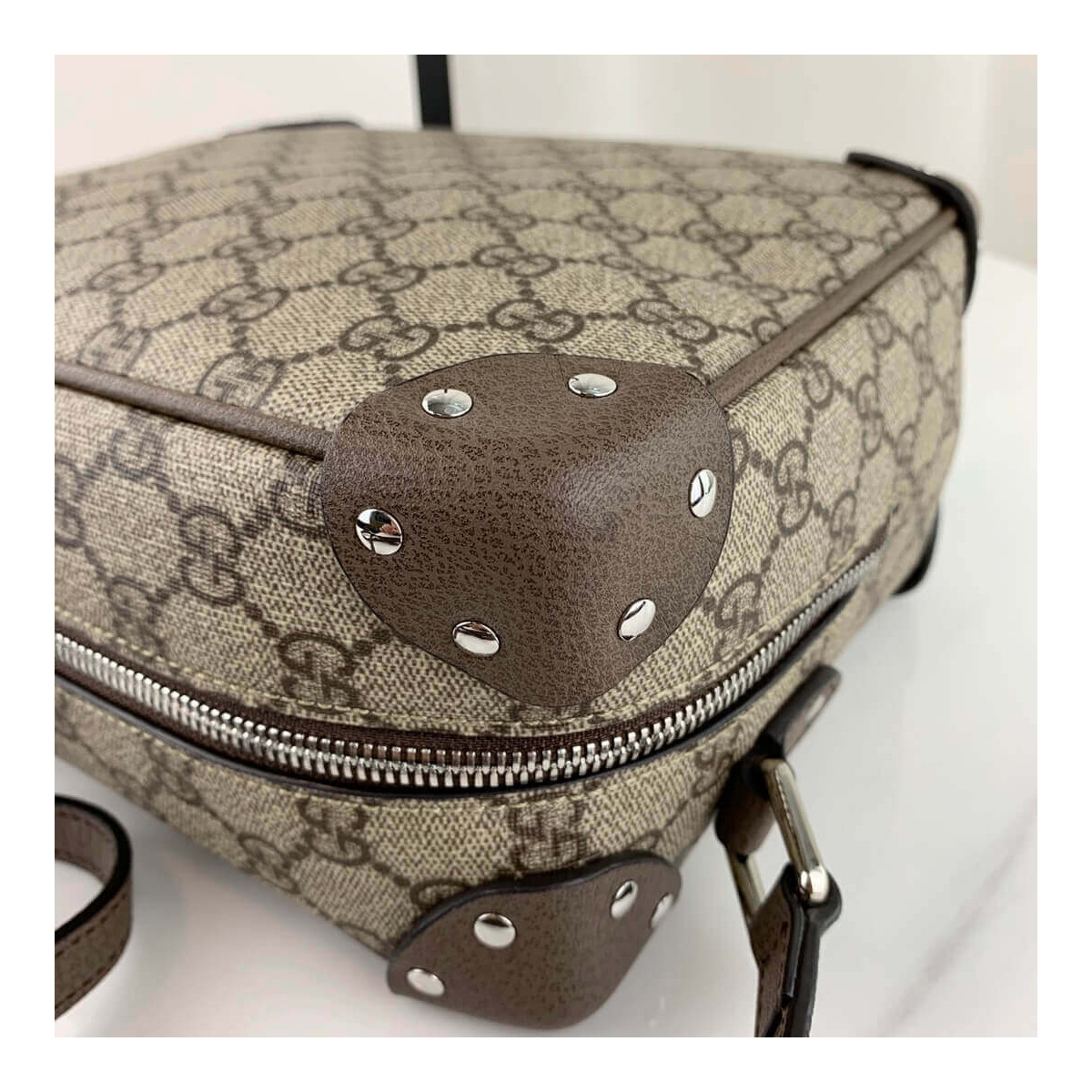 Gucci Shoulder Bag With Leather Details 626363