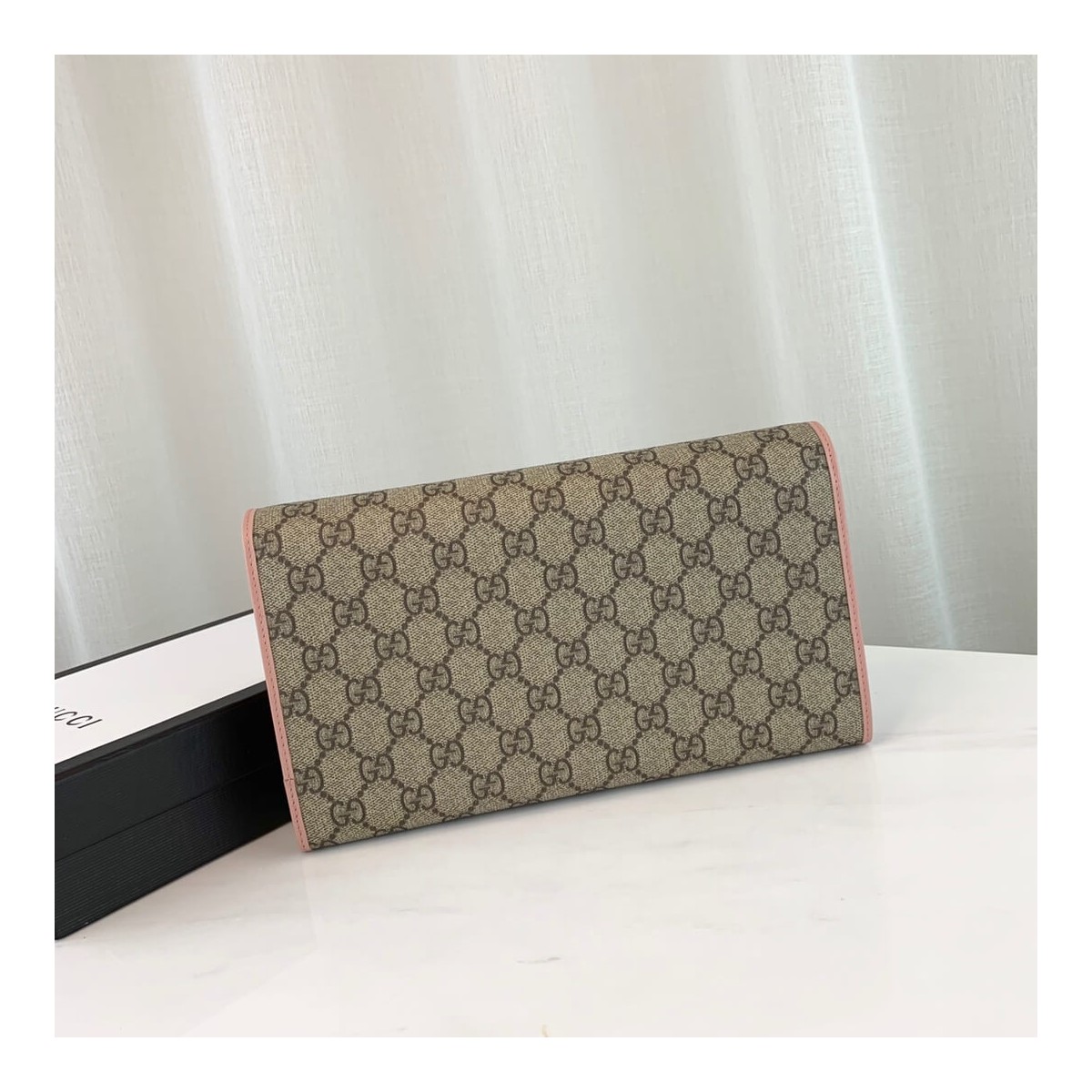 Gucci GG Canvas Continental Wallet 163252