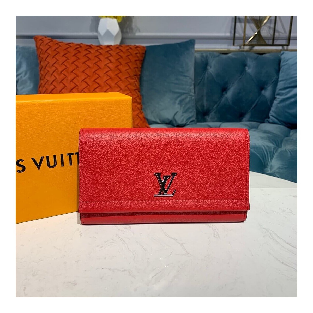 Louis Vuitton Lockme II Wallet M62350