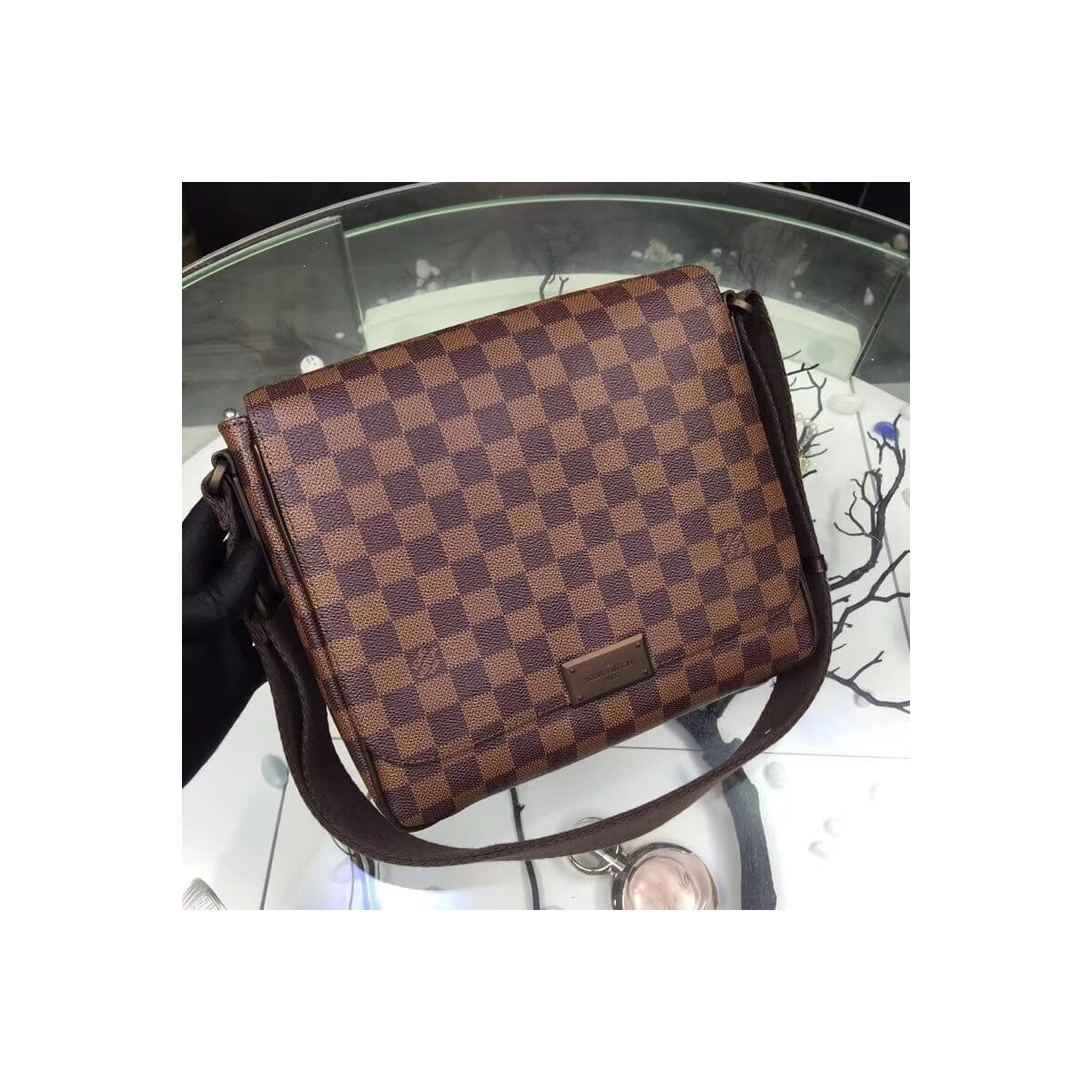 Louis Vuitton Damier Ebene Canvas District PM N41212