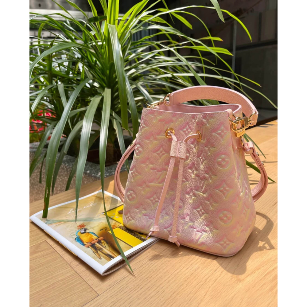 Louis Vuitton Neonoe BB M46174 Pink