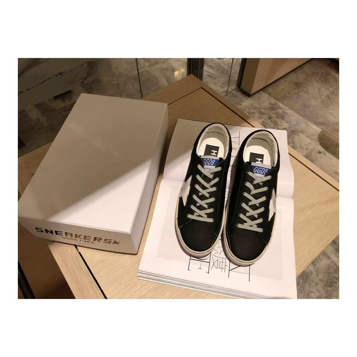 Golden Goose Hi Star Sneakers G36945-2