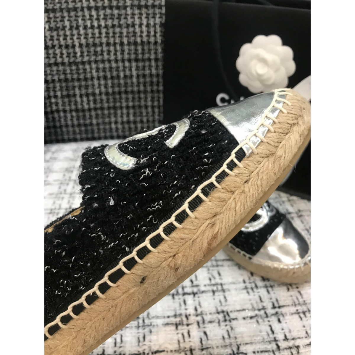 Chanel Tweed &amp; Patent Calfskin Espadrilles G29762 Black/Silver