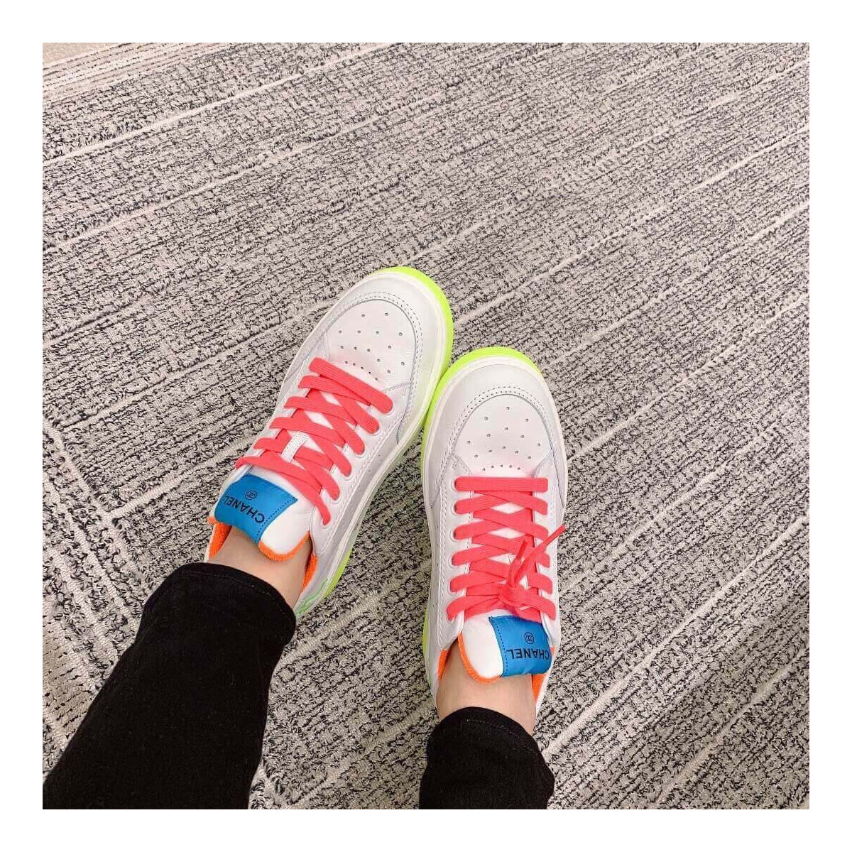 Chanel Rainbow Sneakers G35934 Fuchsia / Blue