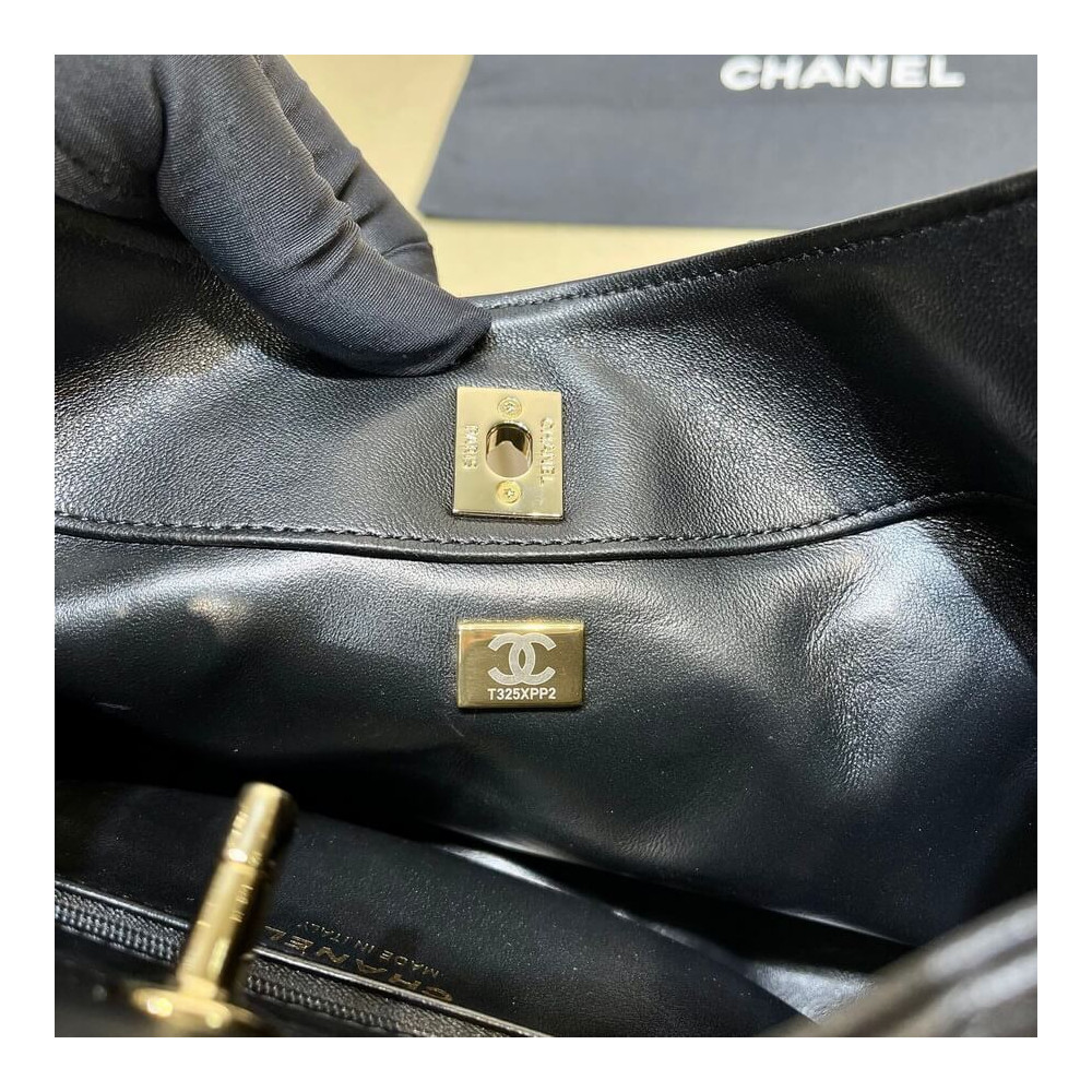 Chanel Hobo Bag in Lambskin AS3153 Black