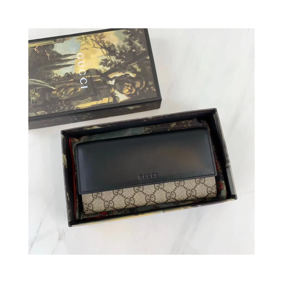 Gucci GG Supreme Continental Wallet 410100