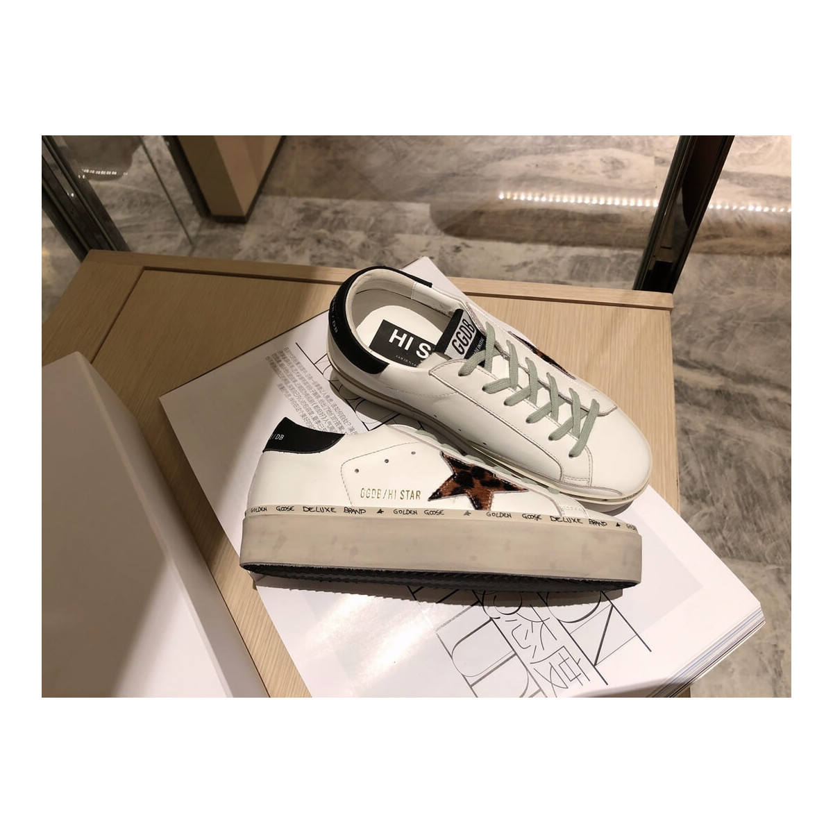 Golden Goose Hi Star Sneakers G36945-3