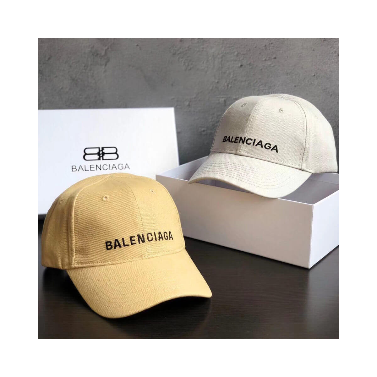 Balenciaga Caps 5291923