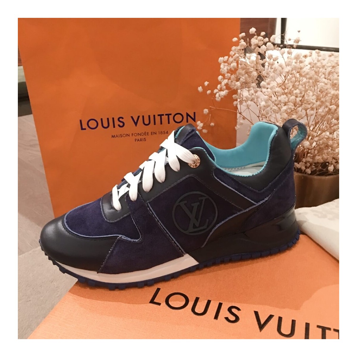 Louis Vuitton Suede Run Away Sneaker 1A5C2G