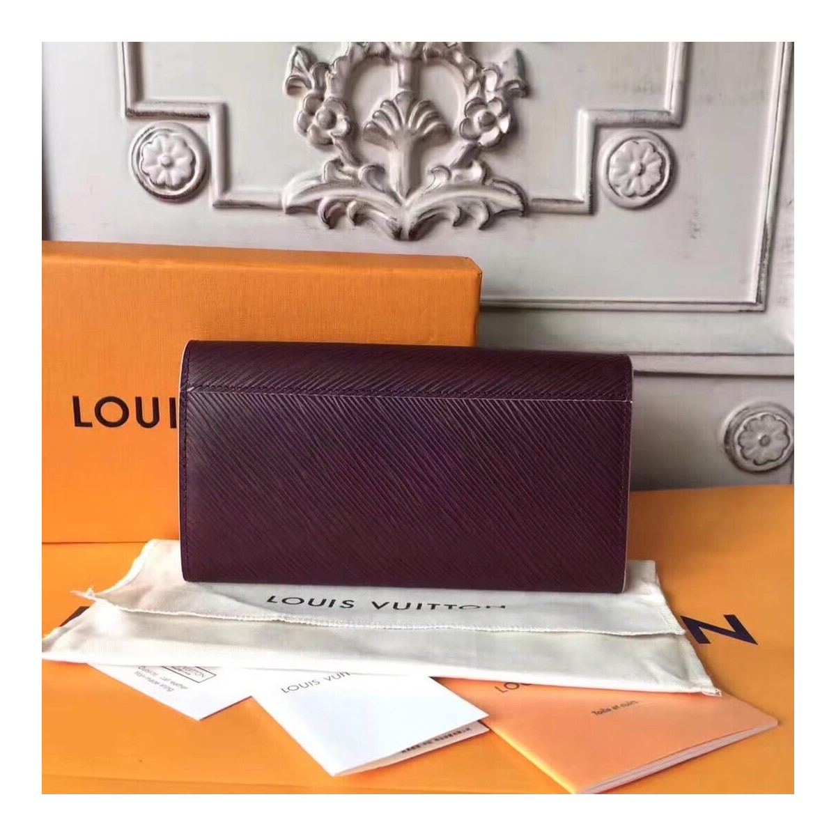 Louis Vuitton Epi Leather Twist Wallet M64401 M64325 M62362