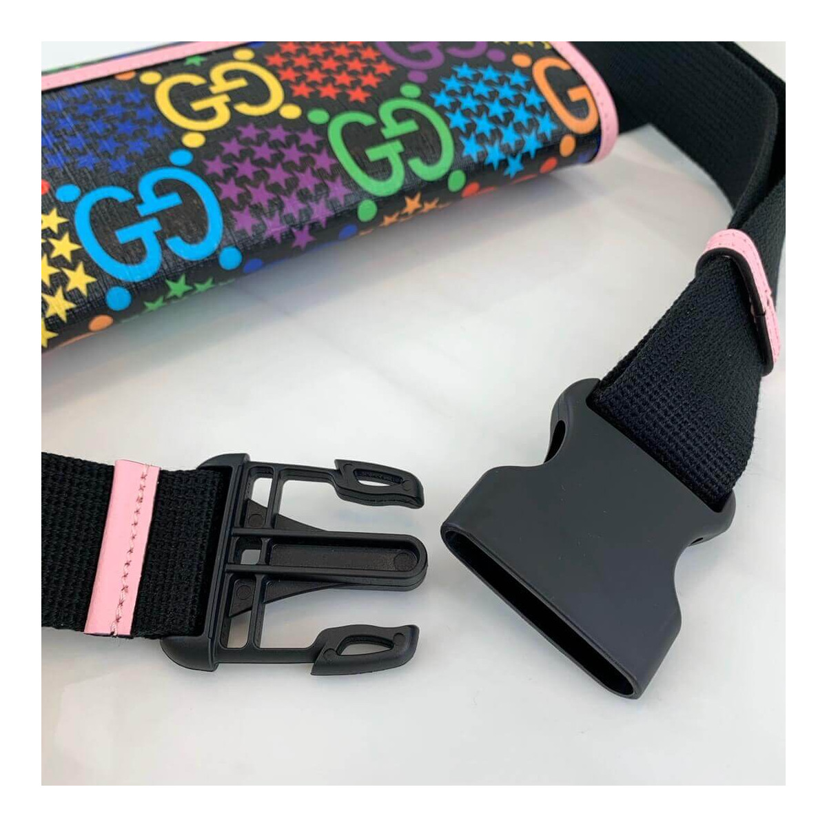 Gucci GG Psychedelic Belt Bag 598113