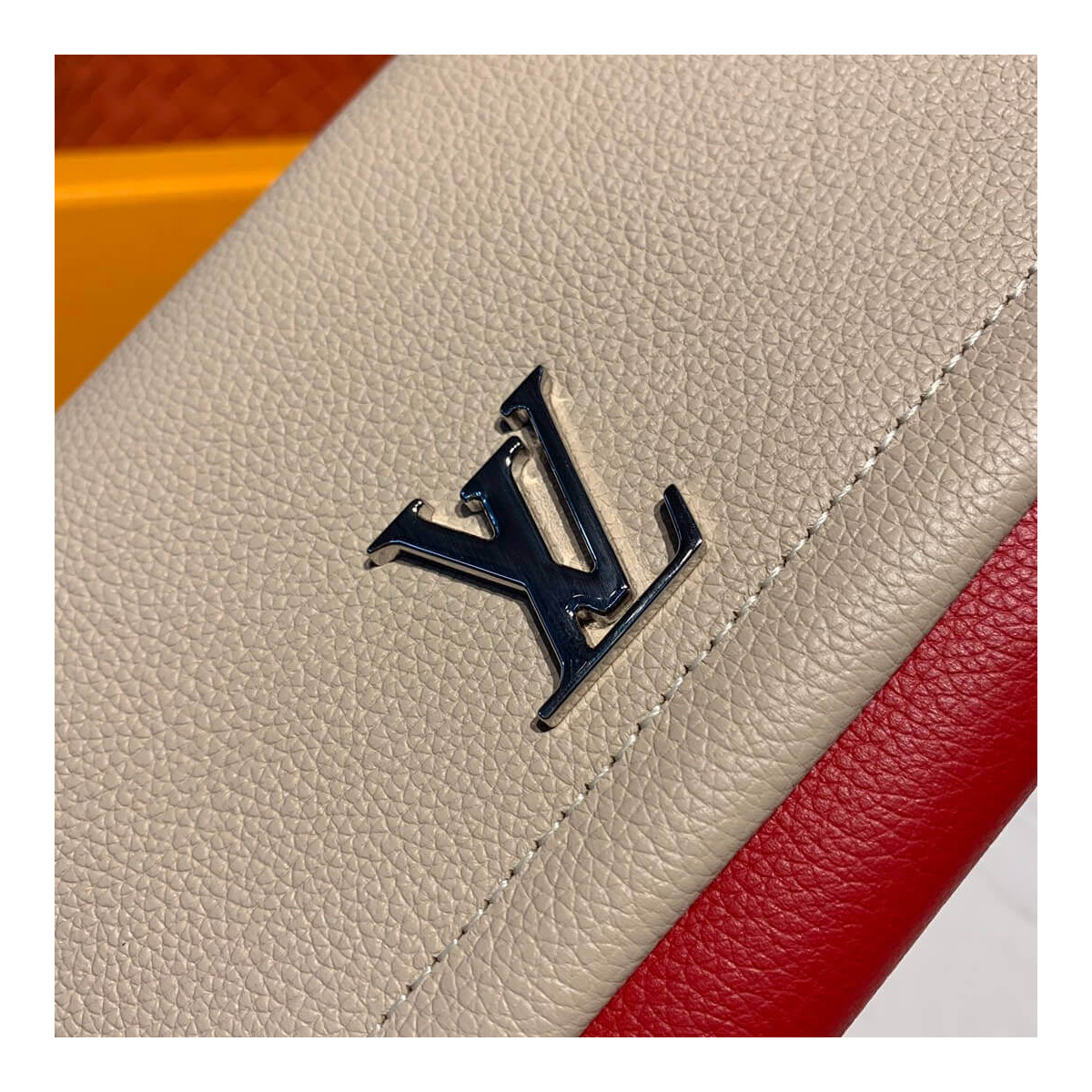 Louis Vuitton Lockme II Wallet M62350 Beige/Red