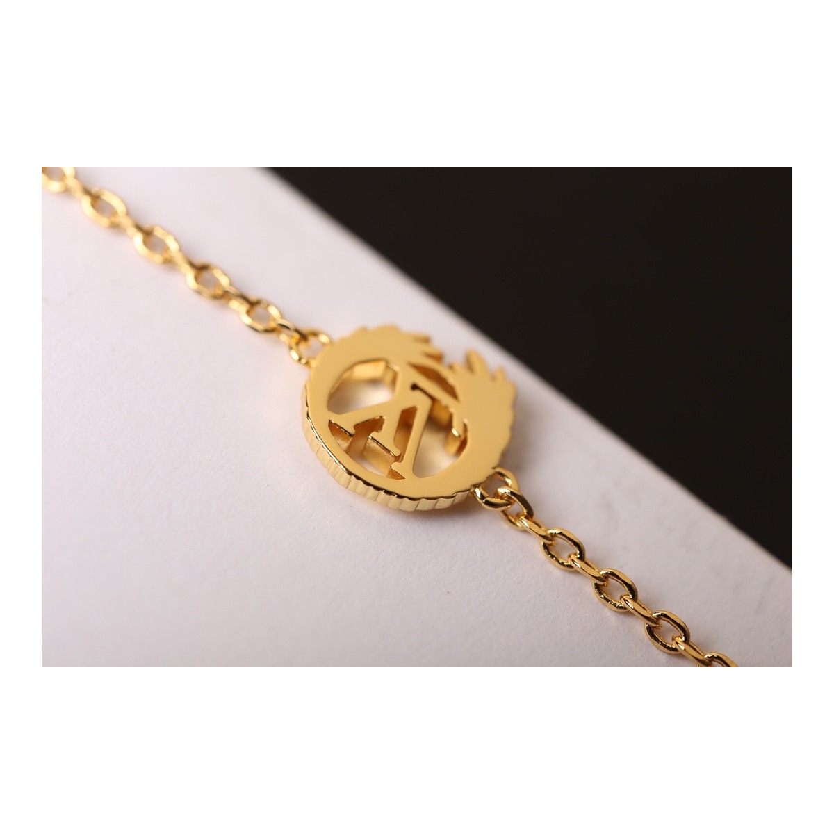 Louis Vuitton M64292 LV Angel Bracelet Yellow Gold