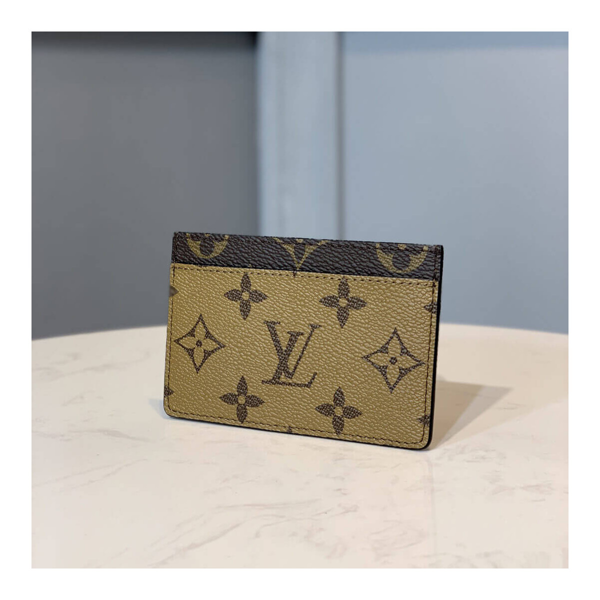 Louis Vuitton Card Holder M69161