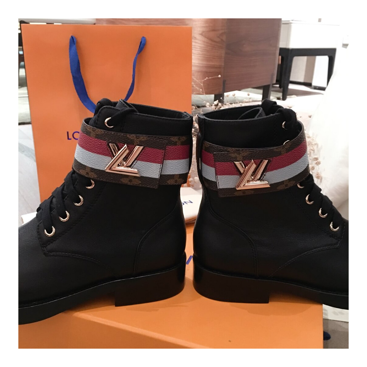 Louis Vuitton Wonderland Flat Ranger Boot 1A2Q4N