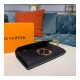 Louis Vuitton Monogram Giant Sarah Wallet M67875