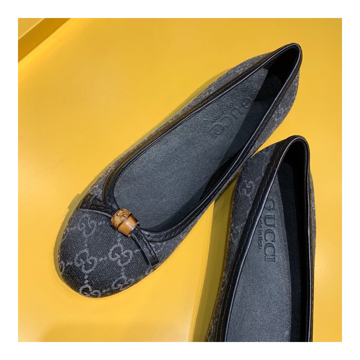 Gucci Canvas Ballerinas 423167 Black/White