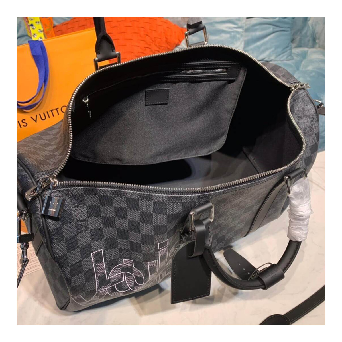 Louis Vuitton Damier Graphite Keepall Bandoulière 50 N40263 N40264