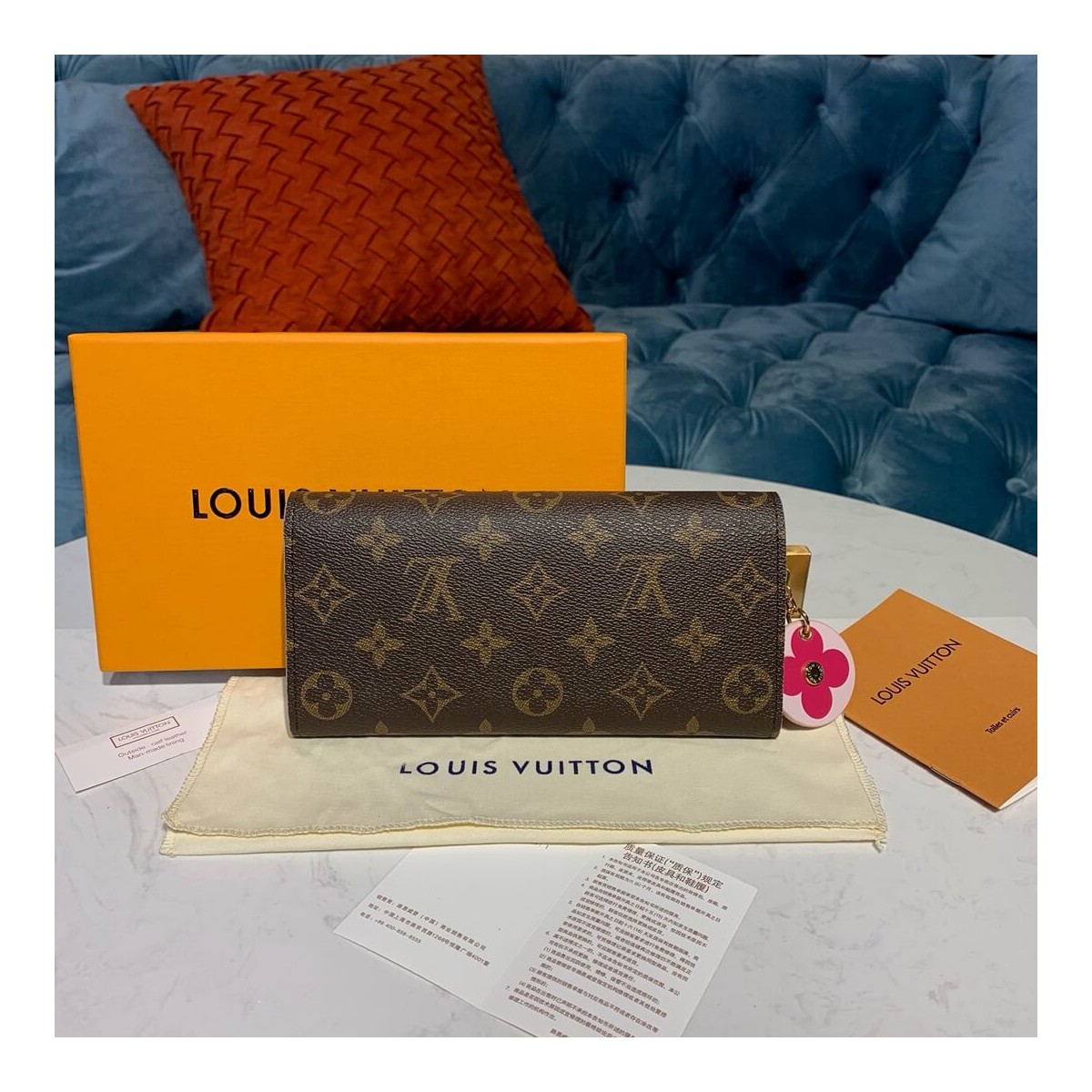 Louis Vuitton Monogram Canvas Emilie Wallet M68331