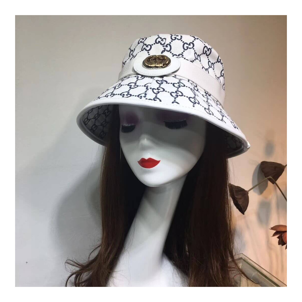 Gucci GG Canvas Bucket Hat With Double G 576587