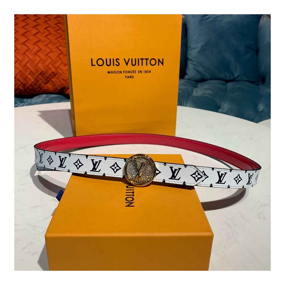 Louis Vuitton Monogram Canvas Recto LV Circle Plate 20mm Reversible Belt M0148W