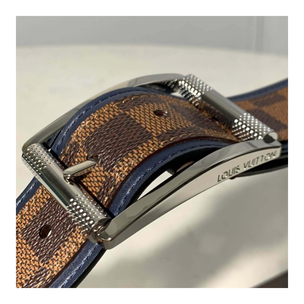 Louis Vuitton LV Reverso 40mm Reversible Belt M0038U Blue