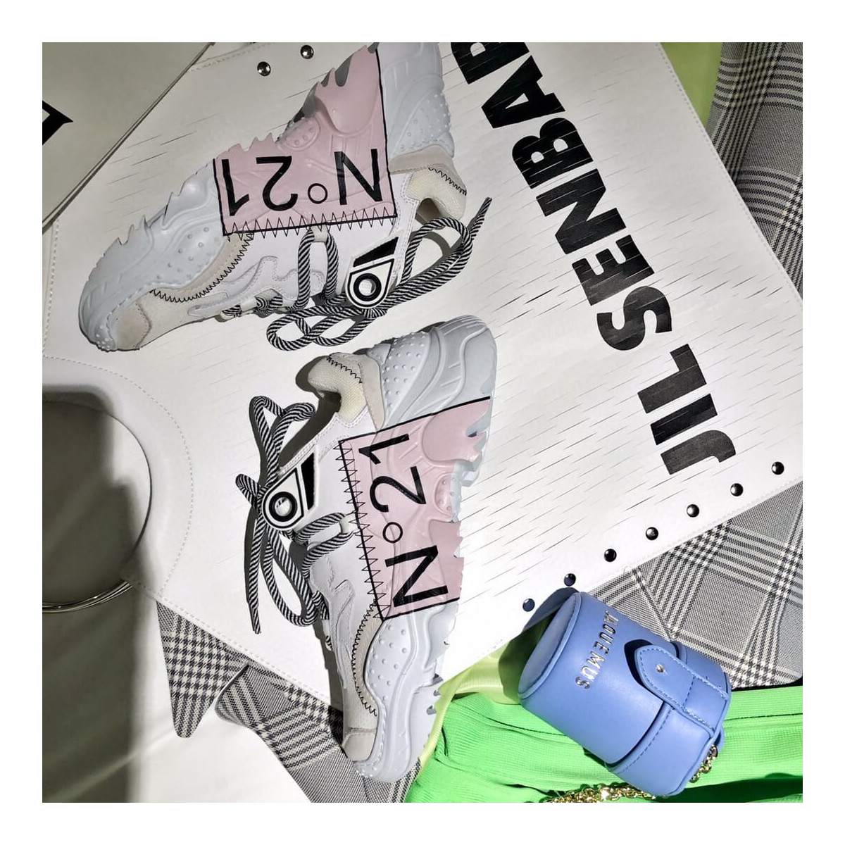 N21 Limited Edition Billy Sneakers