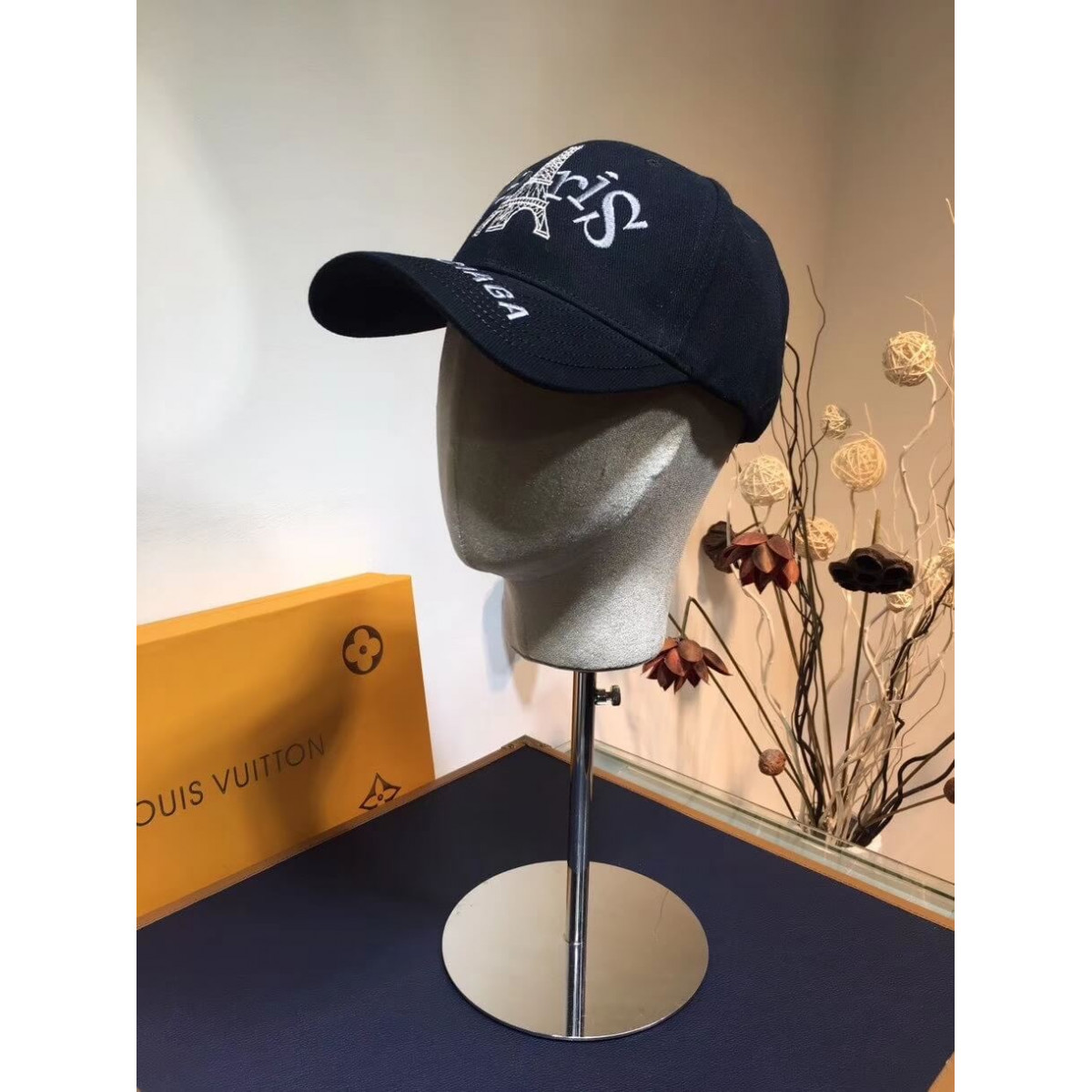 Balenciaga Paris Joy Cap 592991